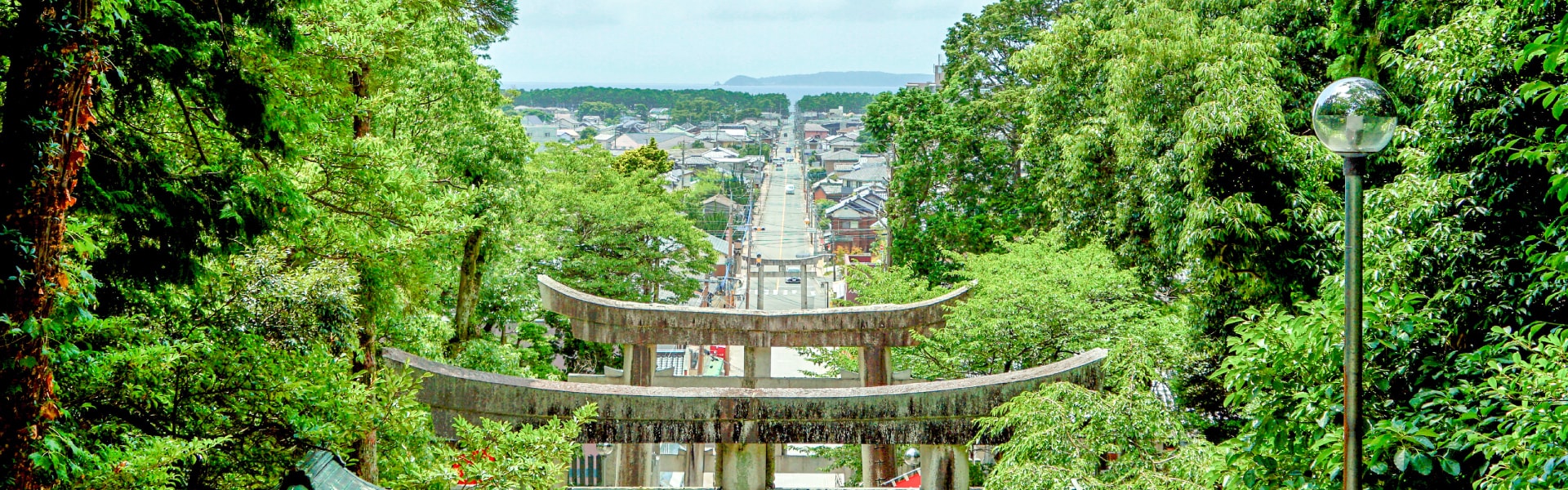 宮地嶽神社参道 — 福津市